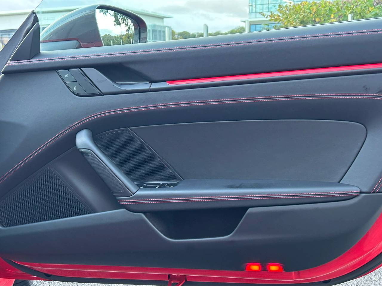 Used Porsche 911 2023 for sale - 76609251: Photo 23