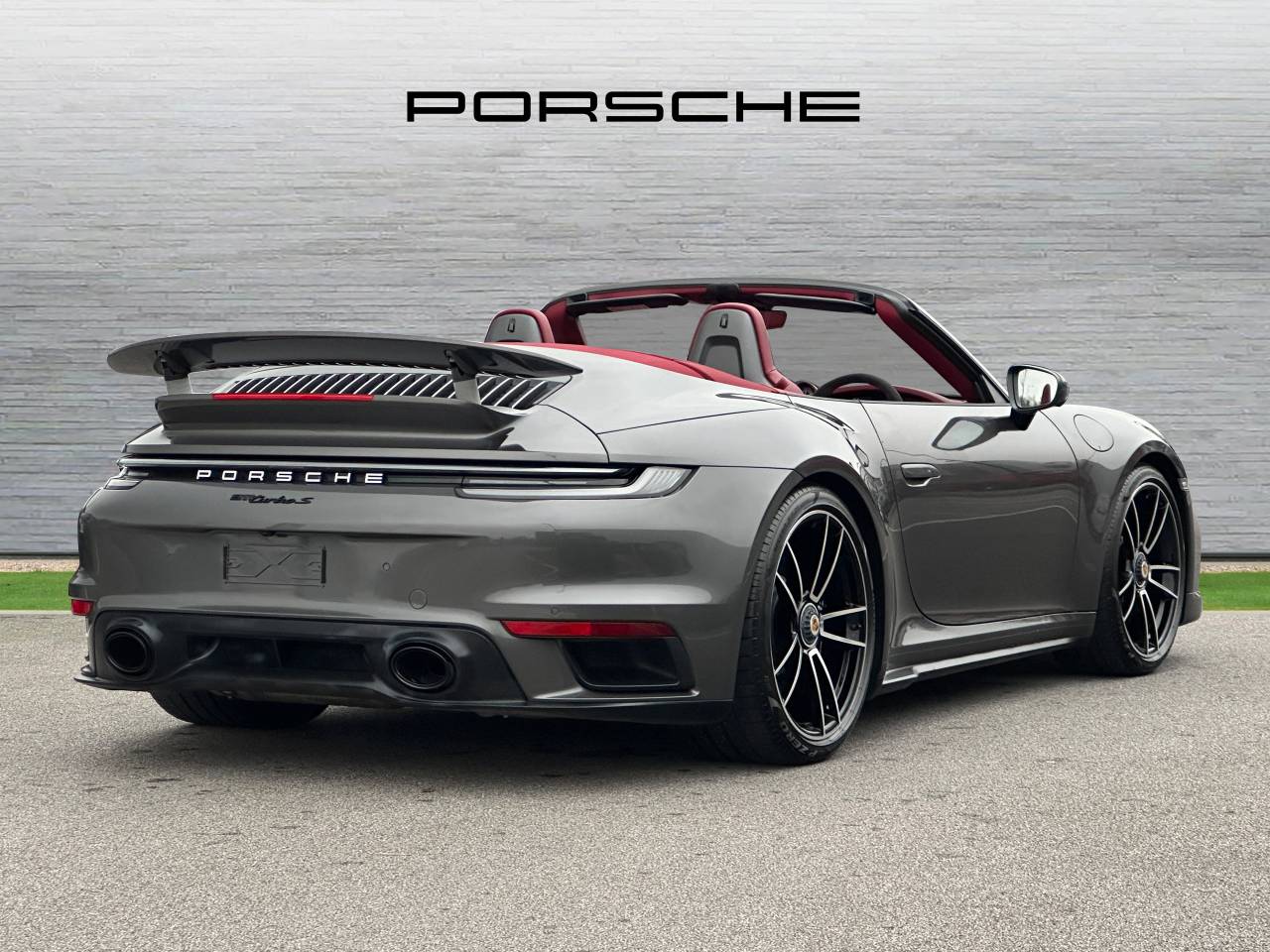 Used Porsche 911 2023 for sale - 77725286: Photo 3