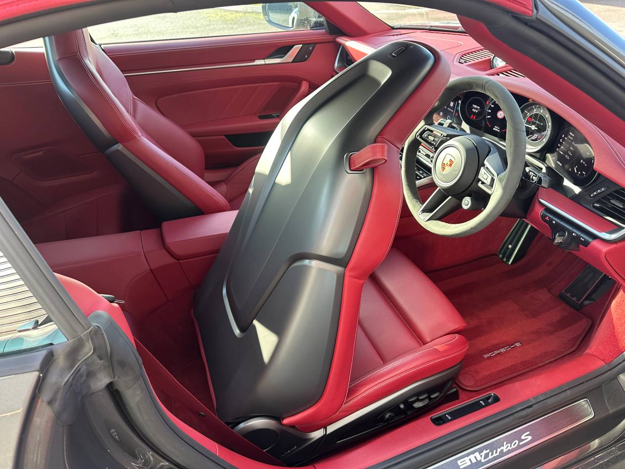 Used Porsche 911 2023 for sale - 77725286: Photo 42