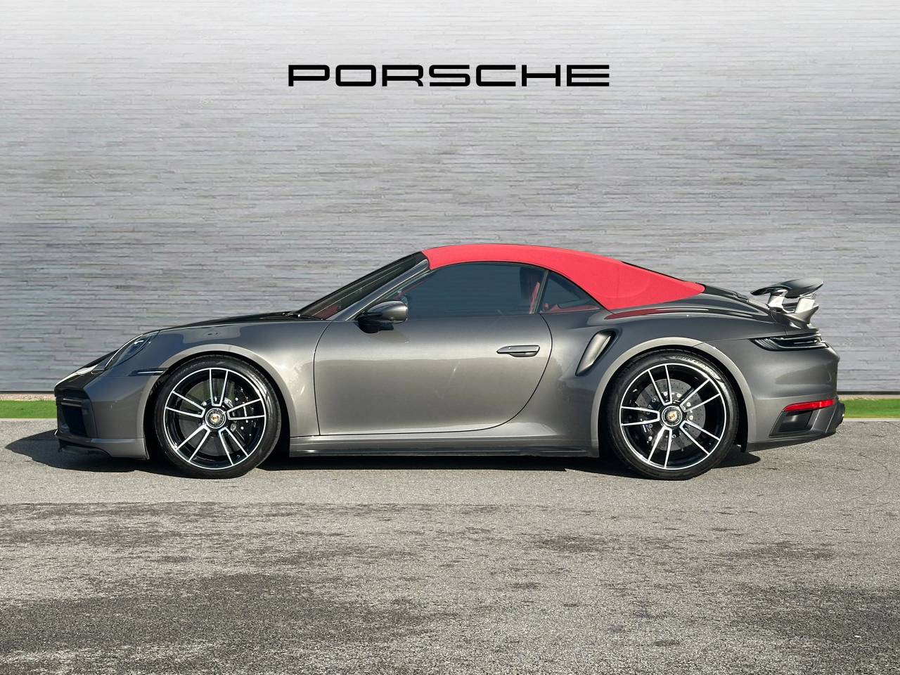 Used Porsche 911 2023 for sale - 77725286: Photo 9