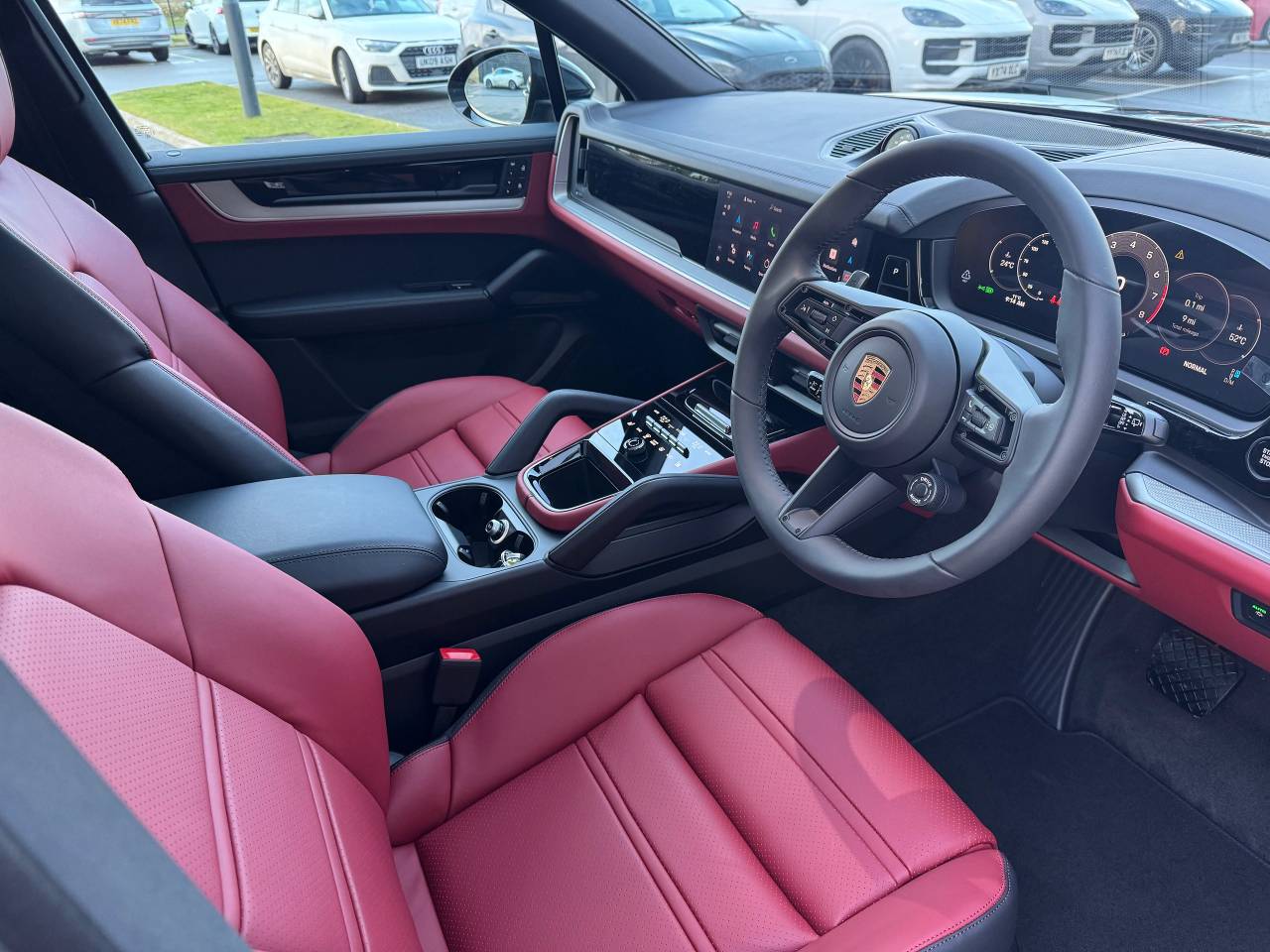 Used Porsche Cayenne 2025 for sale - 76110811: Photo 7