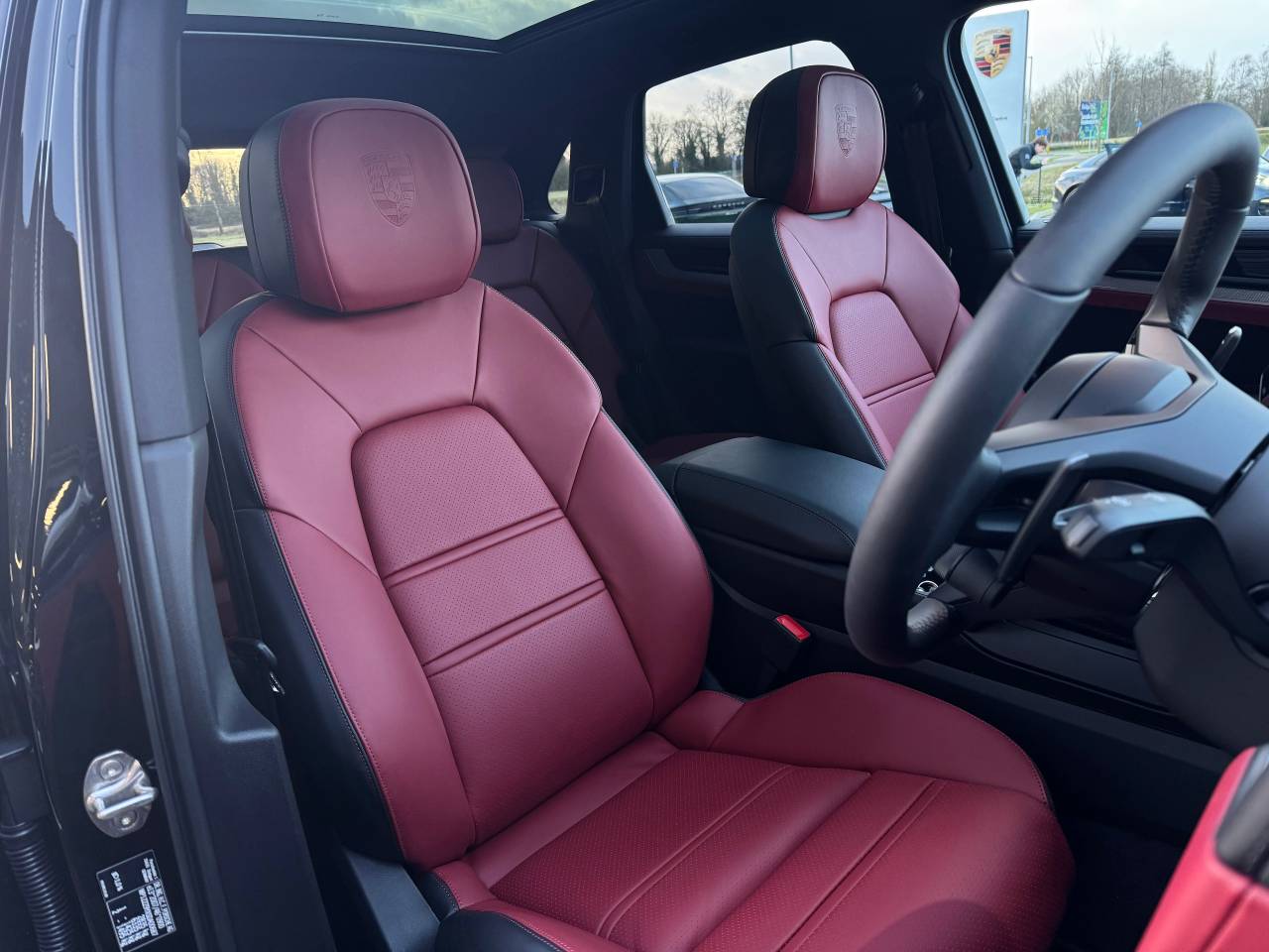 Used Porsche Cayenne 2025 for sale - 76110811: Photo 8
