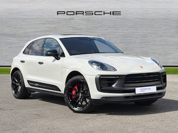 Used Porsche Macan 2023 for sale - 79375519: Photo