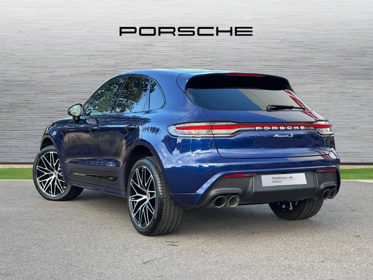 Used Porsche Macan 2024 for sale - 76110864: Photo 3
