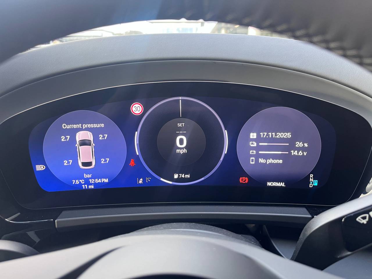 Used Porsche Macan 2025 for sale - 76937291: Photo 19