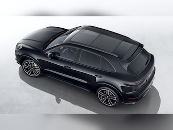 Used Porsche Cayenne 2023 for sale - 79039785: Photo