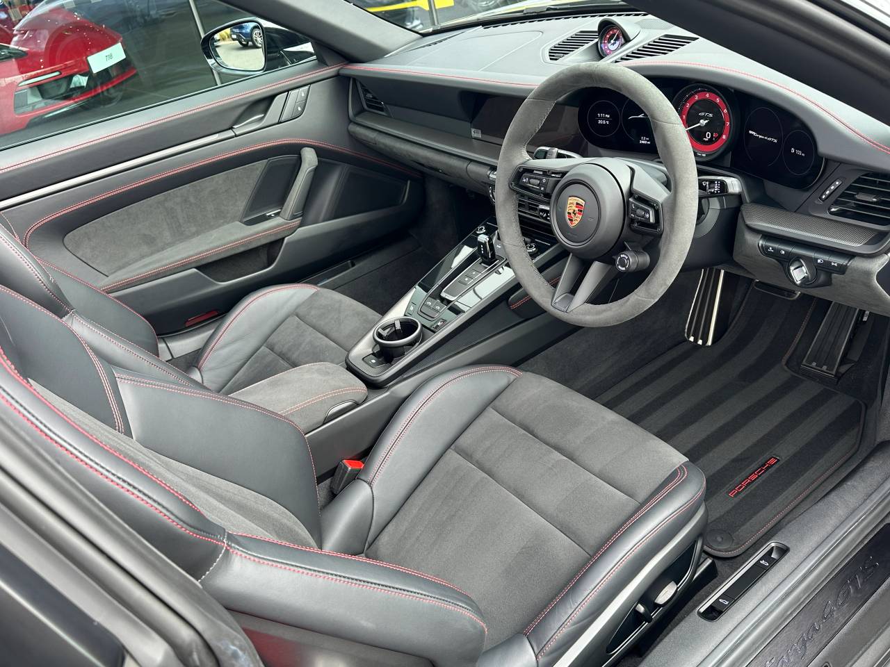 Used Porsche 911 2024 for sale - 76110827: Photo 7