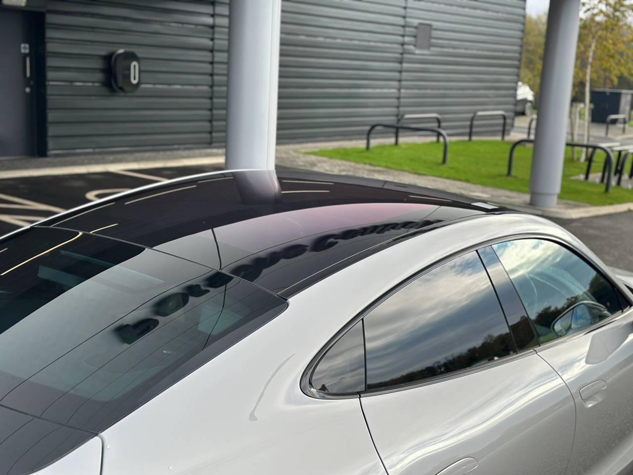 Used Porsche Taycan 2021 for sale - 76296959: Photo 10
