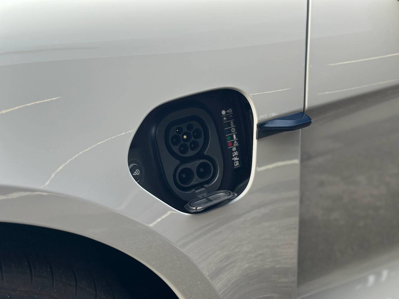Used Porsche Taycan 2021 for sale - 76296959: Photo 9