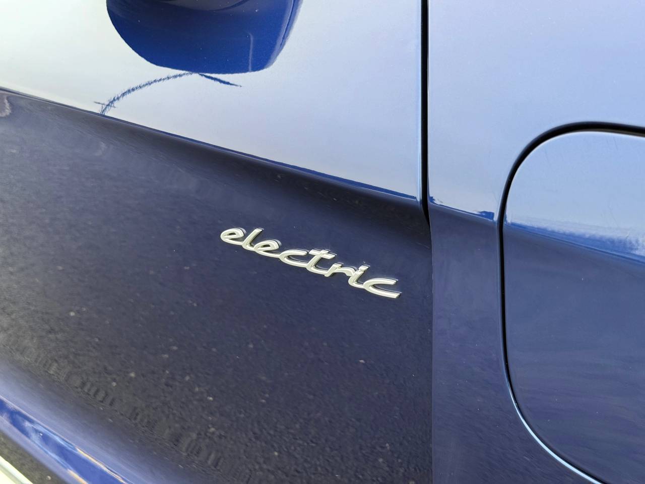 Used Porsche Taycan 2022 for sale - 77470352: Photo 14