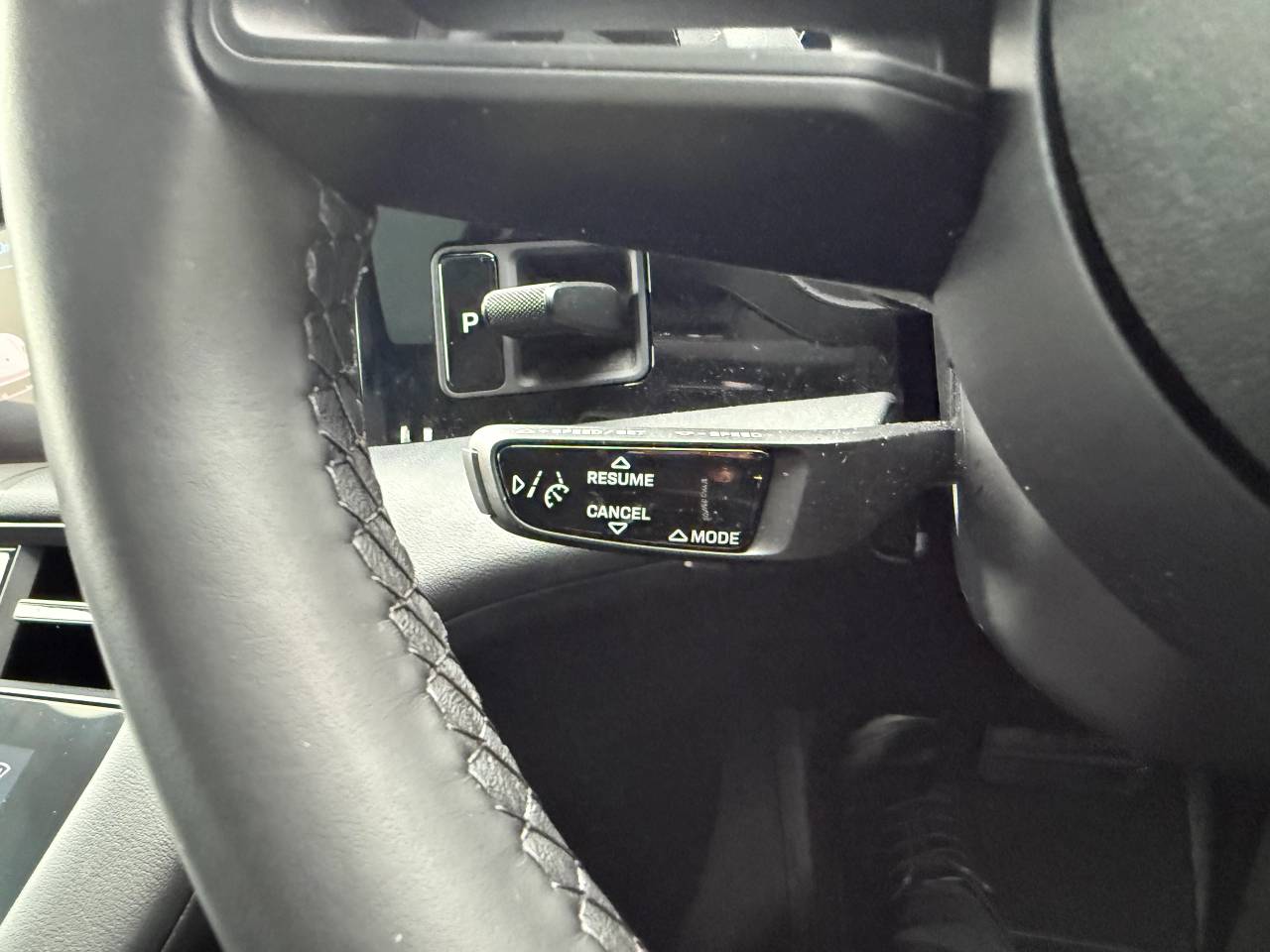 Used Porsche Taycan 2022 for sale - 77470352: Photo 19