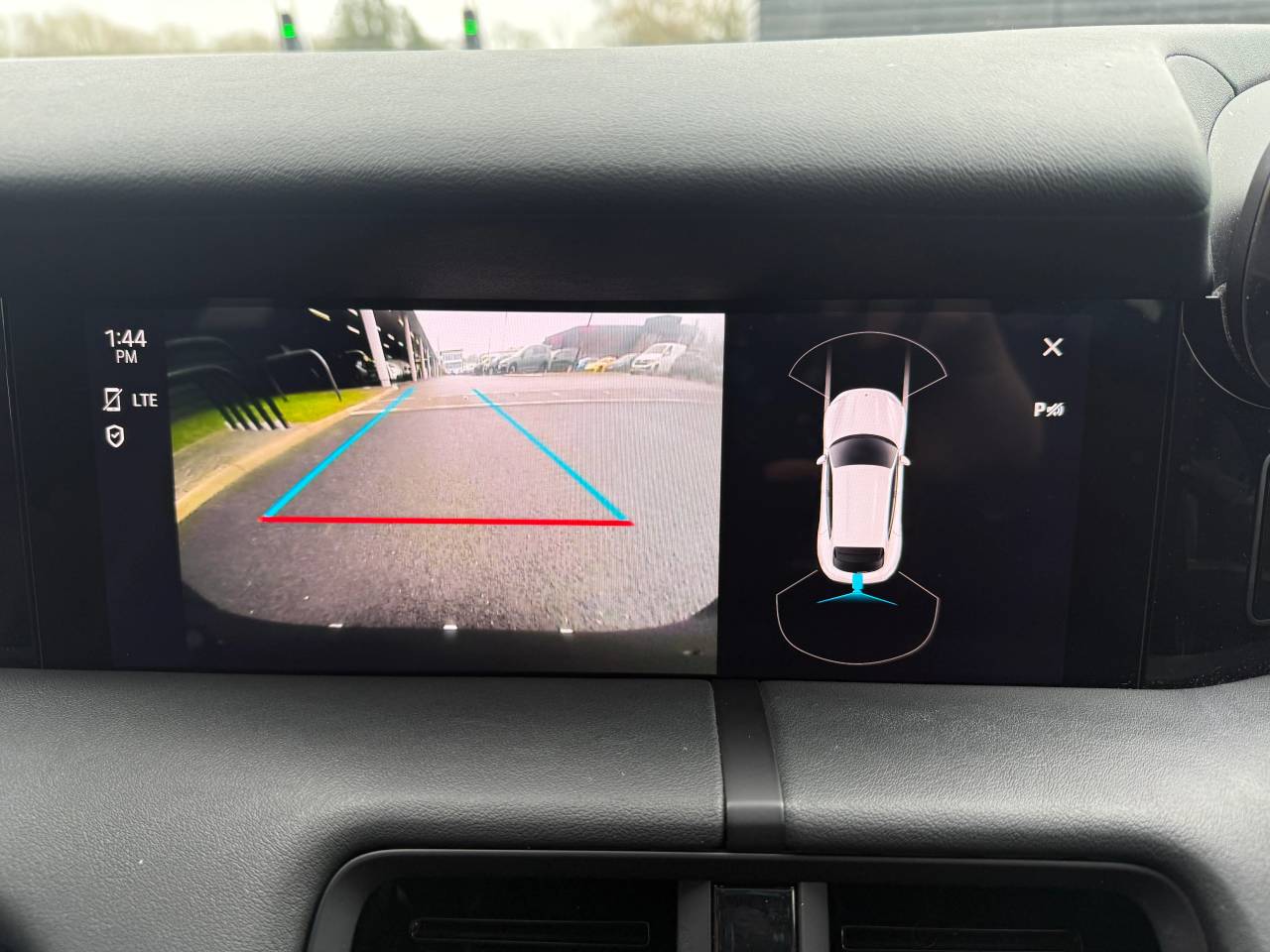 Used Porsche Taycan 2022 for sale - 77470352: Photo 22