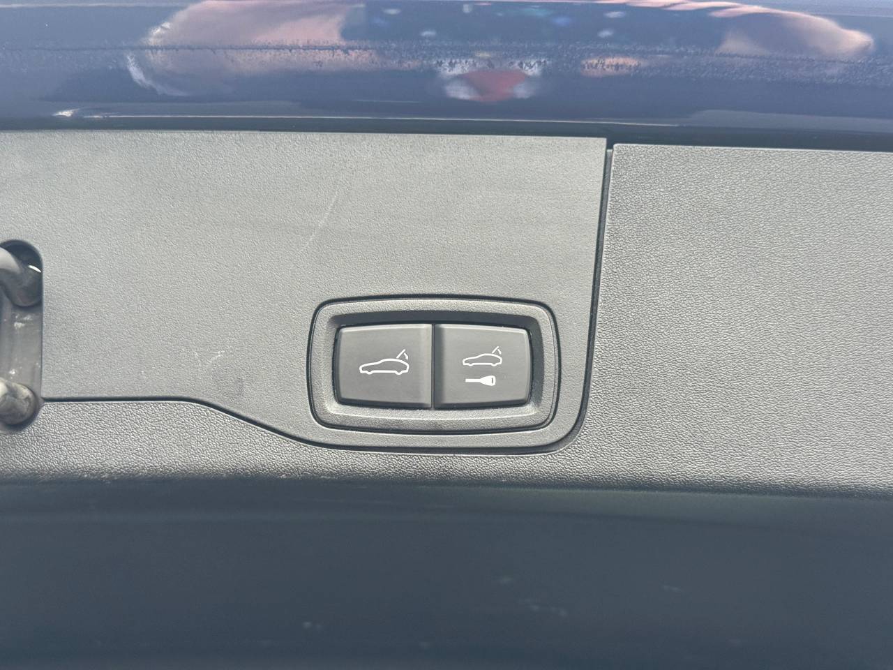 Used Porsche Taycan 2022 for sale - 77470352: Photo 35