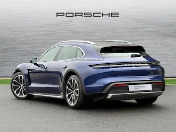 Used Porsche Taycan 2022 for sale - 77470352: Photo