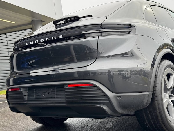 Used Porsche Macan 2025 for sale - 76216671: Photo 20