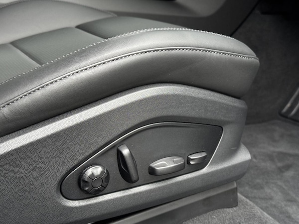 Used Porsche Macan 2025 for sale - 76216671: Photo 22