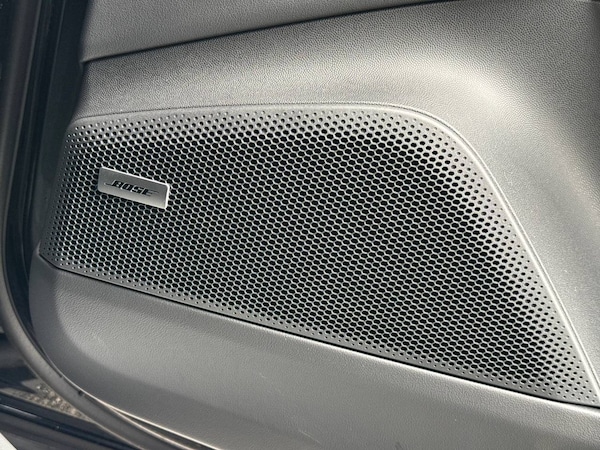 Used Porsche Macan 2025 for sale - 76216671: Photo 25