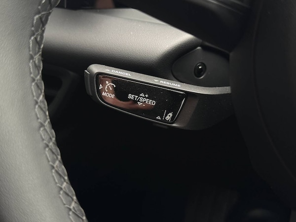 Used Porsche Macan 2025 for sale - 76216671: Photo 30