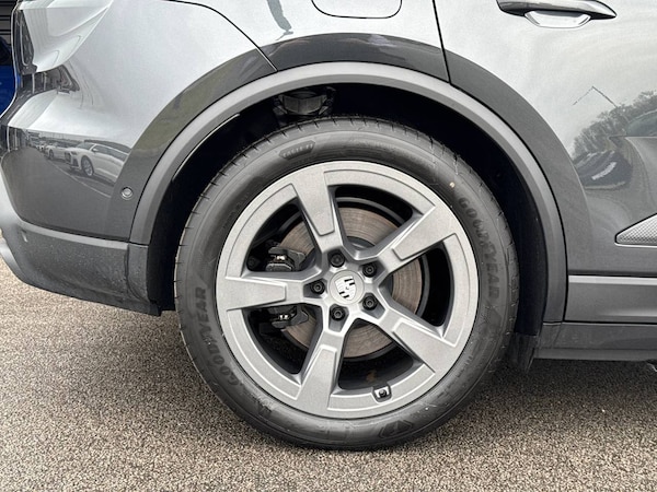 Used Porsche Macan 2025 for sale - 76216671: Photo 6