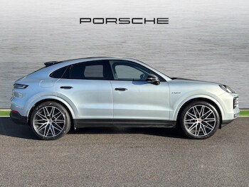 Used Porsche Cayenne 2025 for sale - 77177636: Photo