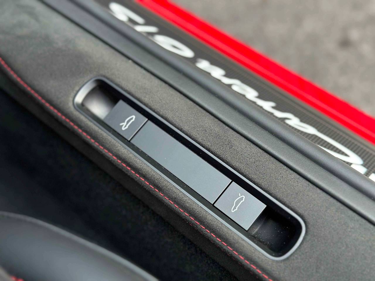 Used Porsche 911 2025 for sale - 76111159: Photo 39