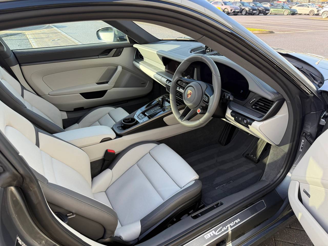 Used Porsche 911 2025 for sale - 77359935: Photo 4