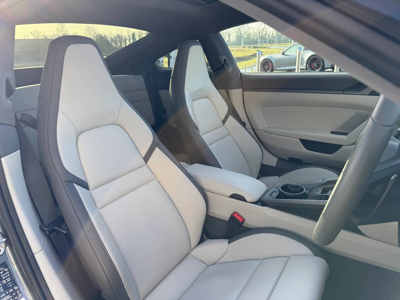 Used Porsche 911 2025 for sale - 77359935: Photo 5