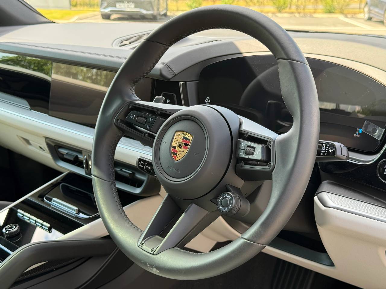 Used Porsche Cayenne 2025 for sale - 76110881: Photo 10