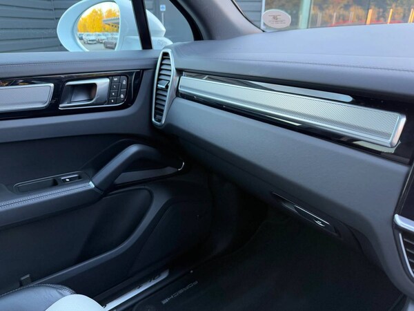 Used Porsche Cayenne 2023 for sale - 76241308: Photo 28