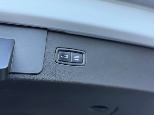 Used Porsche Cayenne 2023 for sale - 76241308: Photo 38