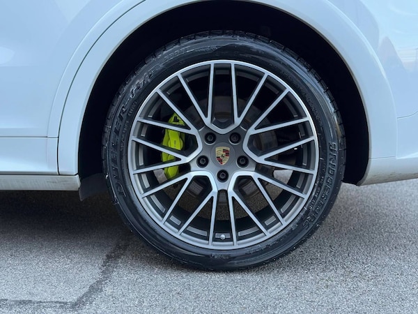 Used Porsche Cayenne 2023 for sale - 76241308: Photo 7