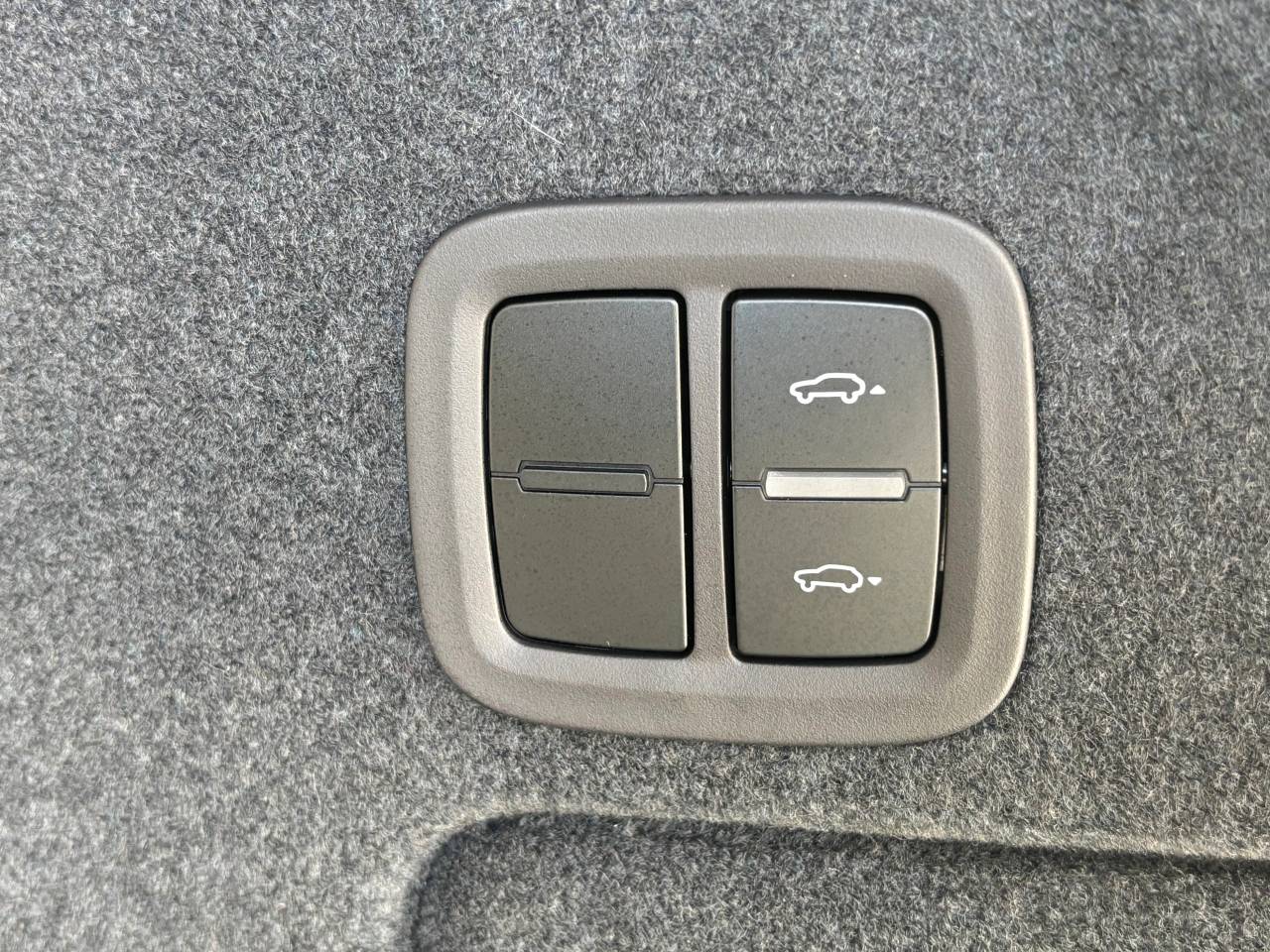 Used Porsche Cayenne 2025 for sale - 77124745: Photo 40