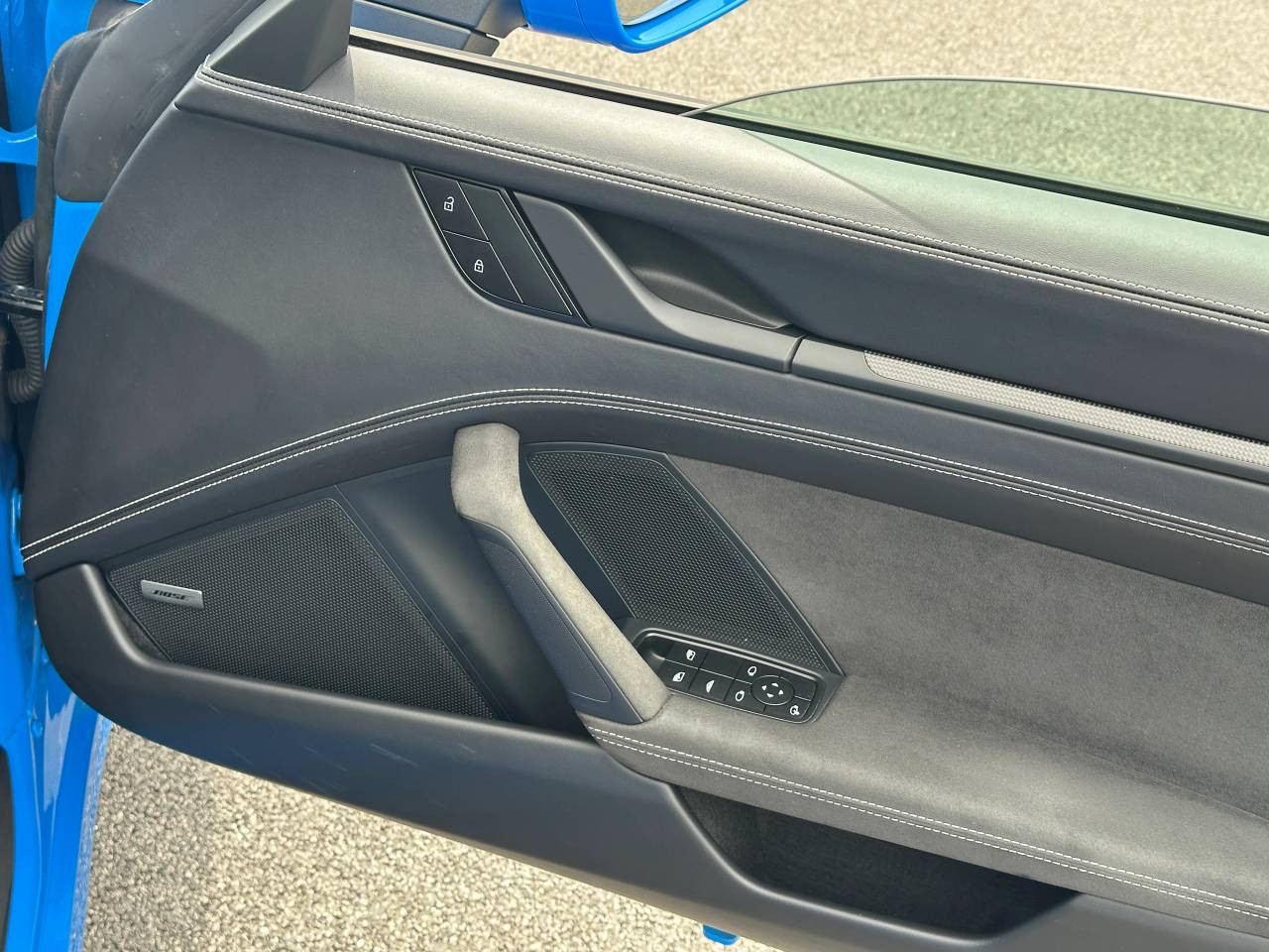 Used Porsche 911 2023 for sale - 77176659: Photo 37