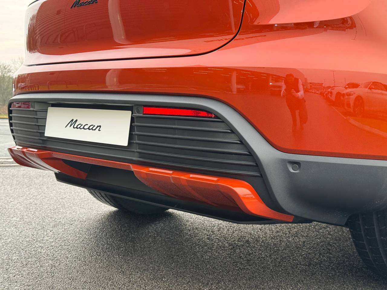 Used Porsche Macan 2025 for sale - 76216699: Photo 11