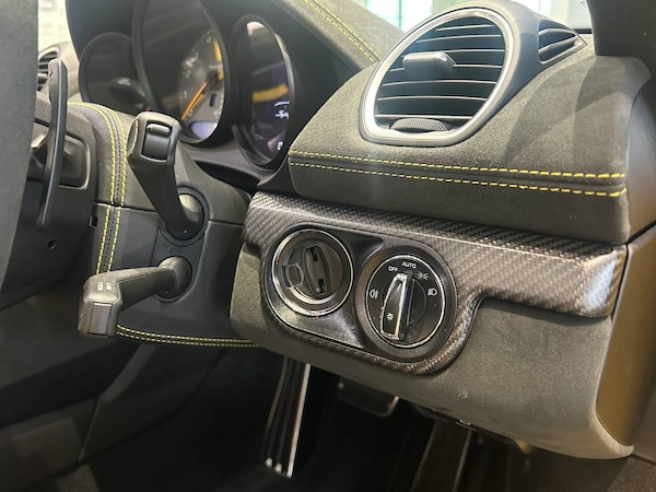 Used Porsche Other 2025 for sale - 76111251: Photo 40
