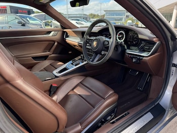 Used Porsche 911 2024 for sale - 76261208: Photo 4