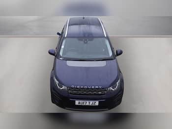 Used Land Rover Discovery Sport 2017 for sale - 79711785: Photo