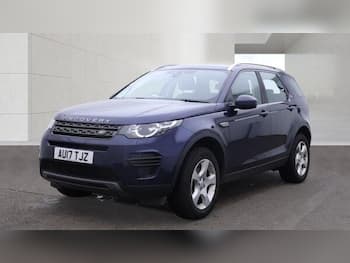 Used Land Rover Discovery Sport 2017 for sale - 79711785: Photo