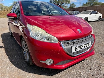 Used Peugeot 208 2012 for sale - 79533331: Photo