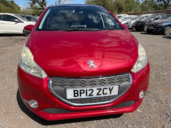 Used Peugeot 208 2012 for sale - 79533331: Photo