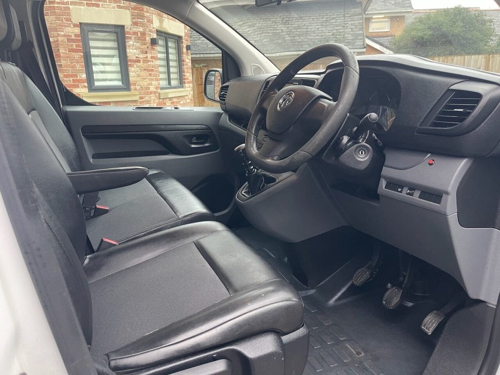 Used Vauxhall Vivaro 2020 for sale - 77452358: Photo 4