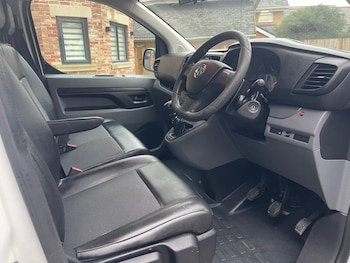 Used Vauxhall Vivaro 2020 for sale - 77452358: Photo