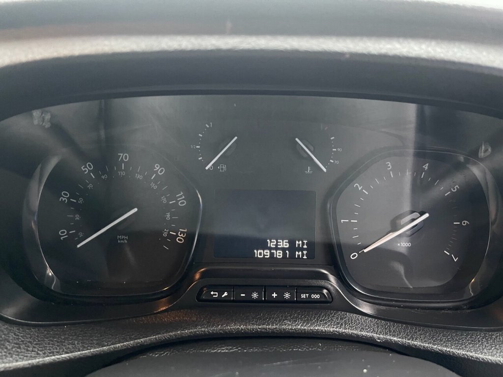 Used Vauxhall Vivaro 2020 for sale - 77452358: Photo 8