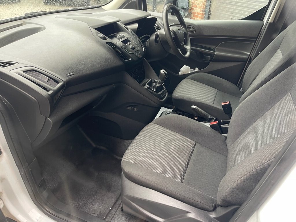 Used Ford Transit Connect 2017 for sale - 76482104: Photo 14