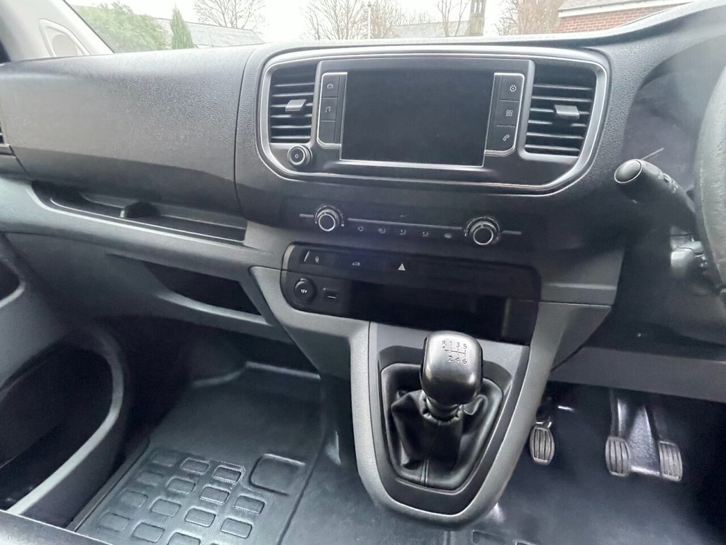 Used Vauxhall Vivaro 2021 for sale - 77172307: Photo 12