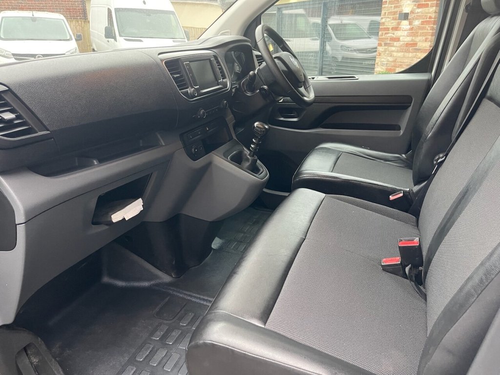 Used Vauxhall Vivaro 2020 for sale - 77452377: Photo 12