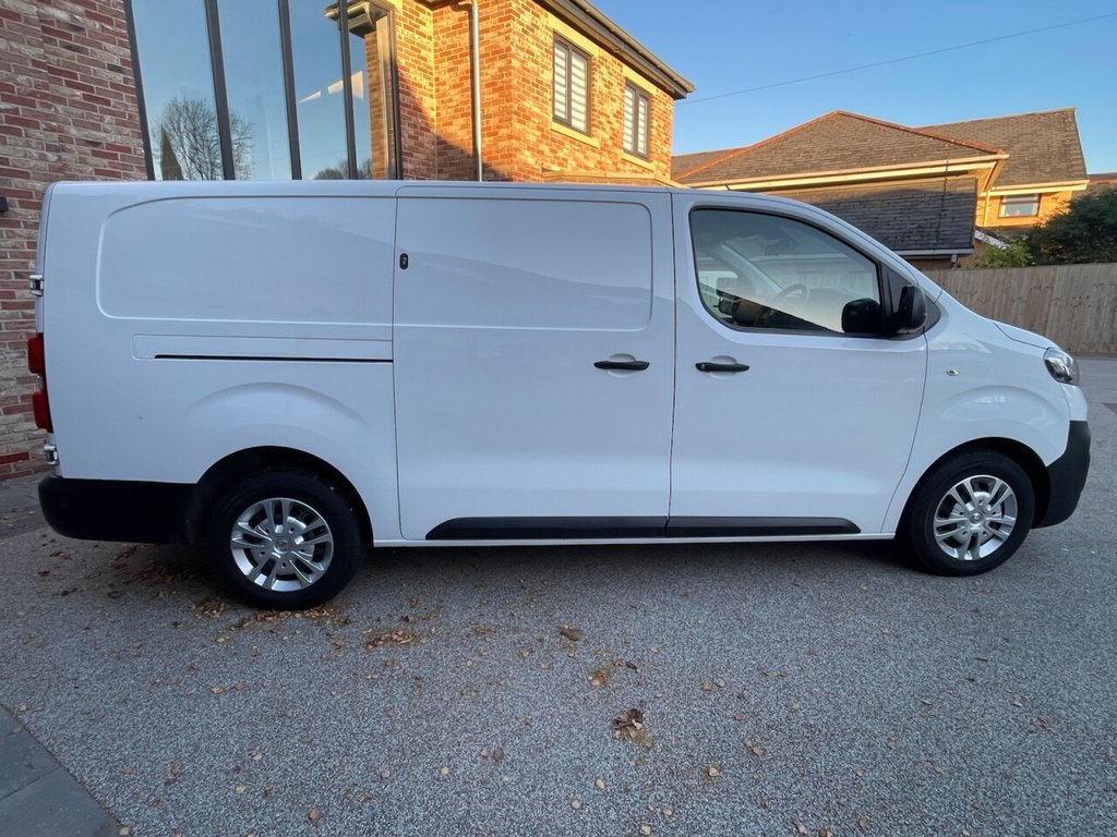 Used Vauxhall Vivaro 2021 for sale - 76647746: Photo 10