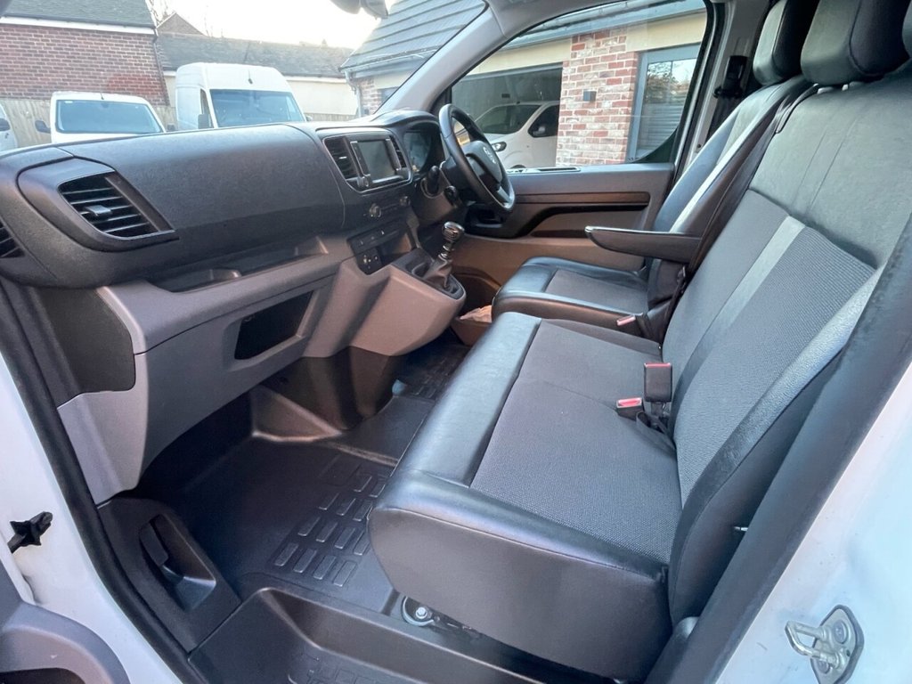 Used Vauxhall Vivaro 2021 for sale - 76647746: Photo 13