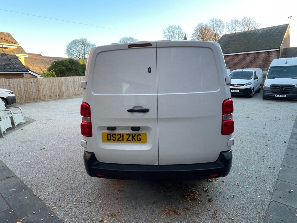 Used Vauxhall Vivaro 2021 for sale - 76647746: Photo 3