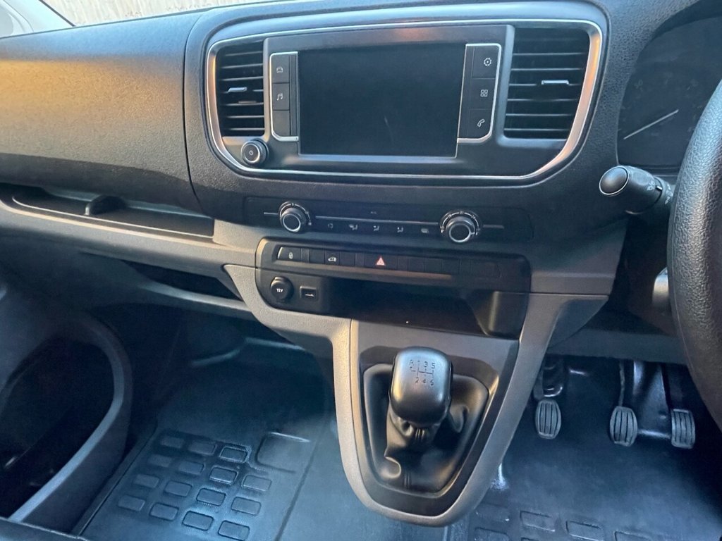 Used Vauxhall Vivaro 2021 for sale - 76647746: Photo 5